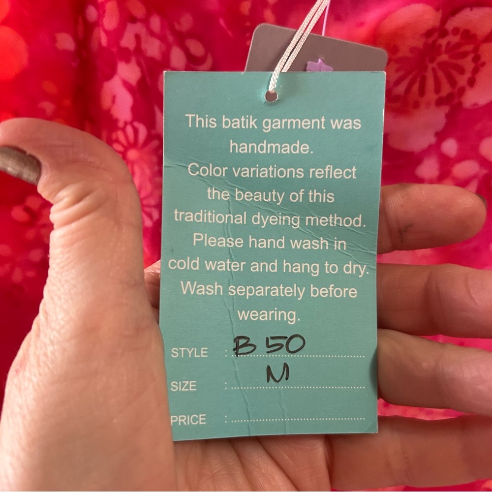 Floral Sleeveless Dress in Vibrant Pink - Picture 6 of 9